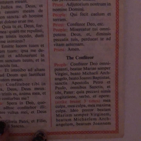 Brand new unused Catholic missal Bible - Picture 11 of 14